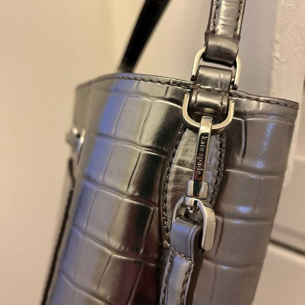 Kate Spade Small Eva Bucket Bag in Metallic Croc … - image 4