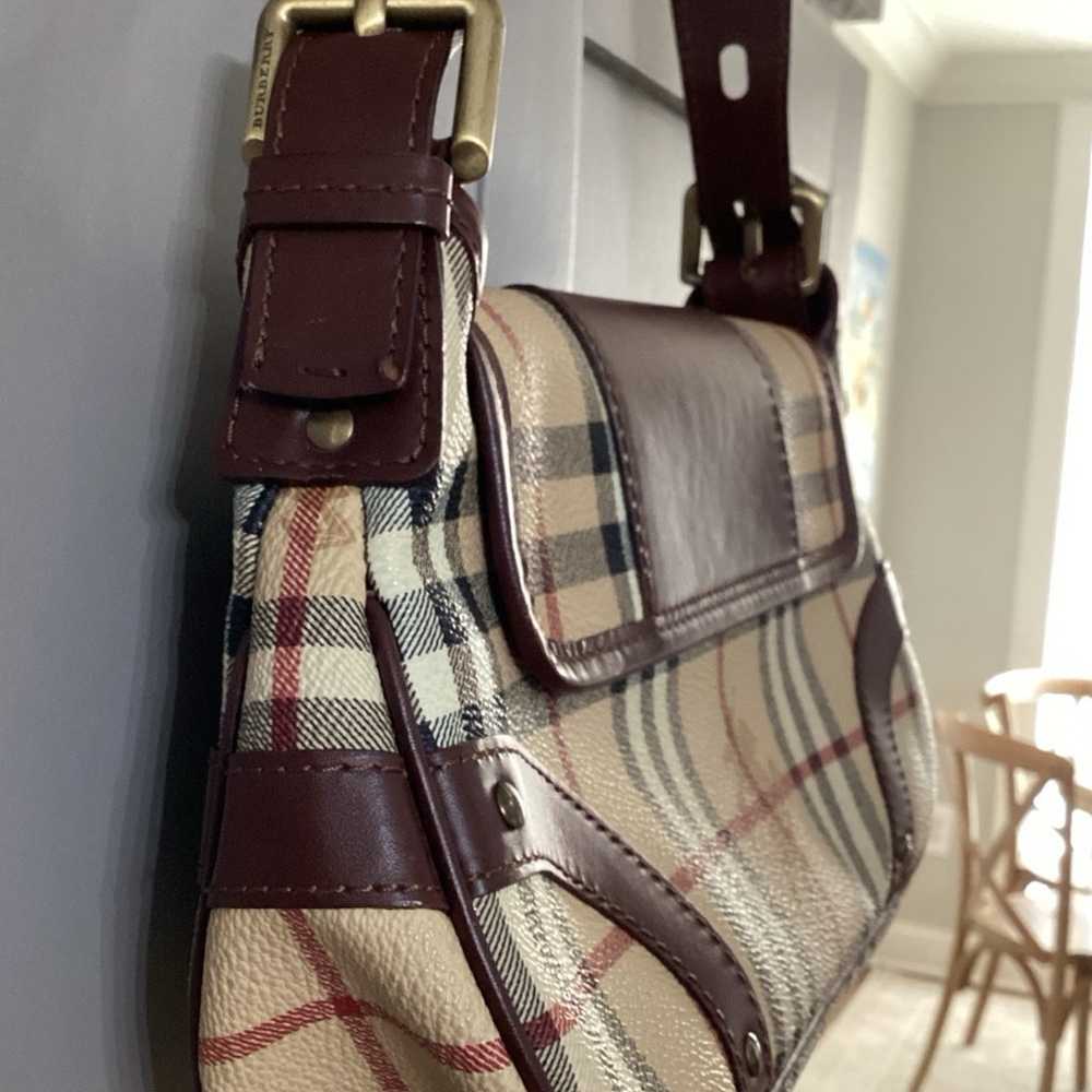 Burberry leather Shoulder Bag - image 6