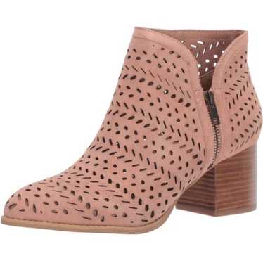 Seychelles Chaparral Lasercut Suede Leather Heeled