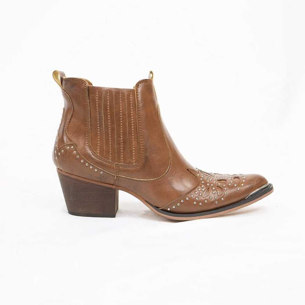 YOKI LEATHER WESTERN STUDED CHELSEA ANKLE BOOT si… - image 1