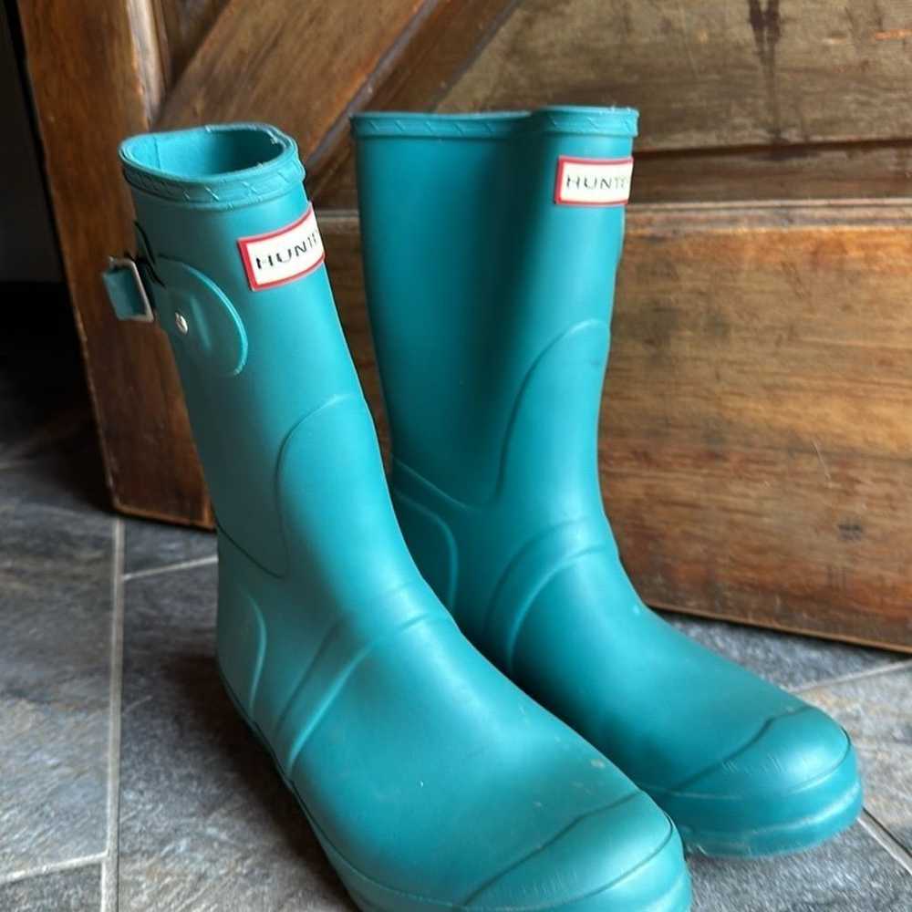 Hunter mid-calf Wellington rain boots - image 3