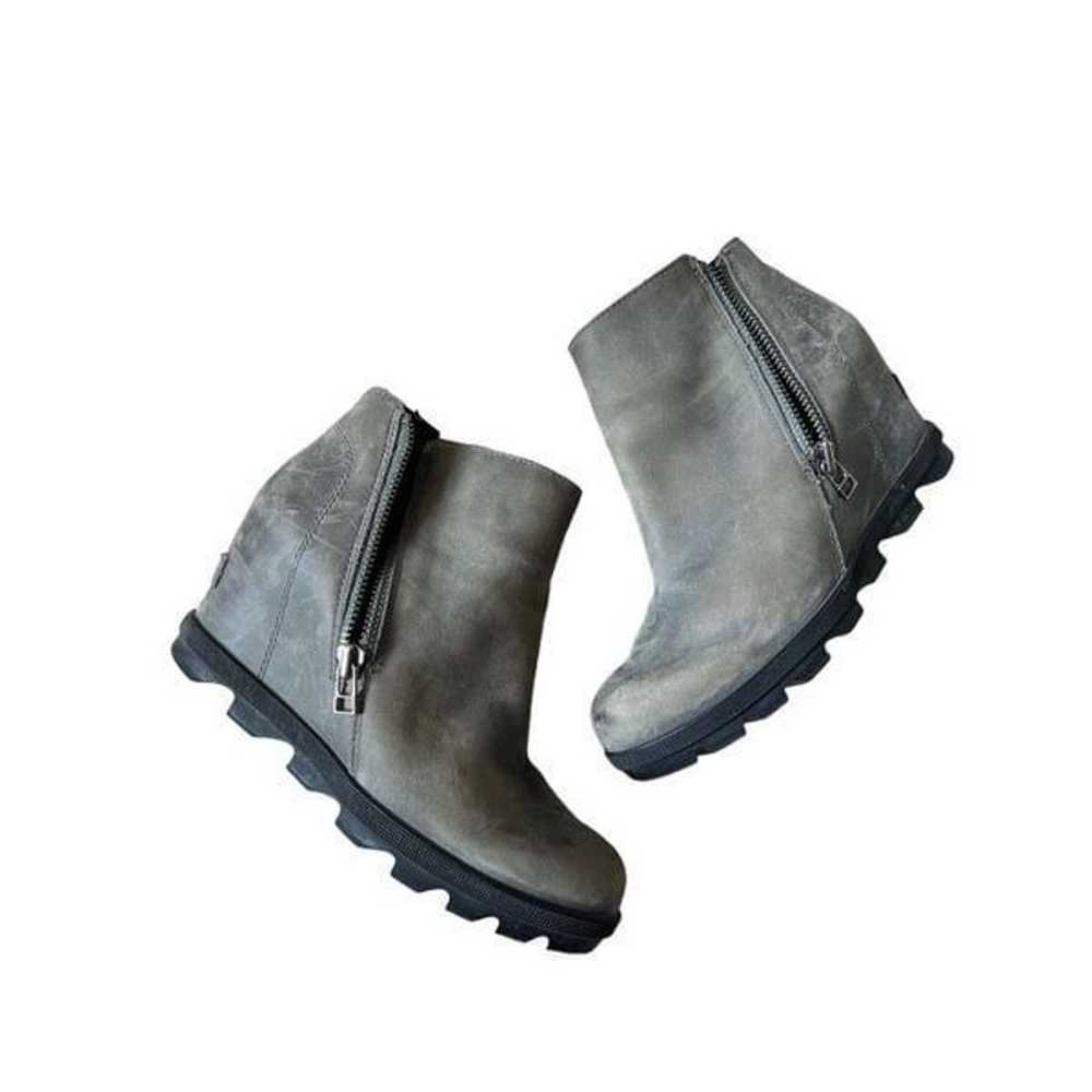 Sorel Women's Joan of Arctic Wedge II Ankle Boots… - image 2