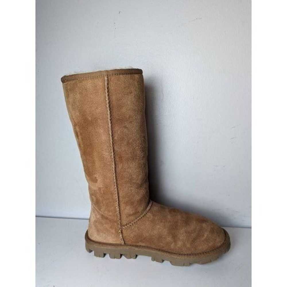 UGG Essential Tall Classic Boot Size 9 - image 8