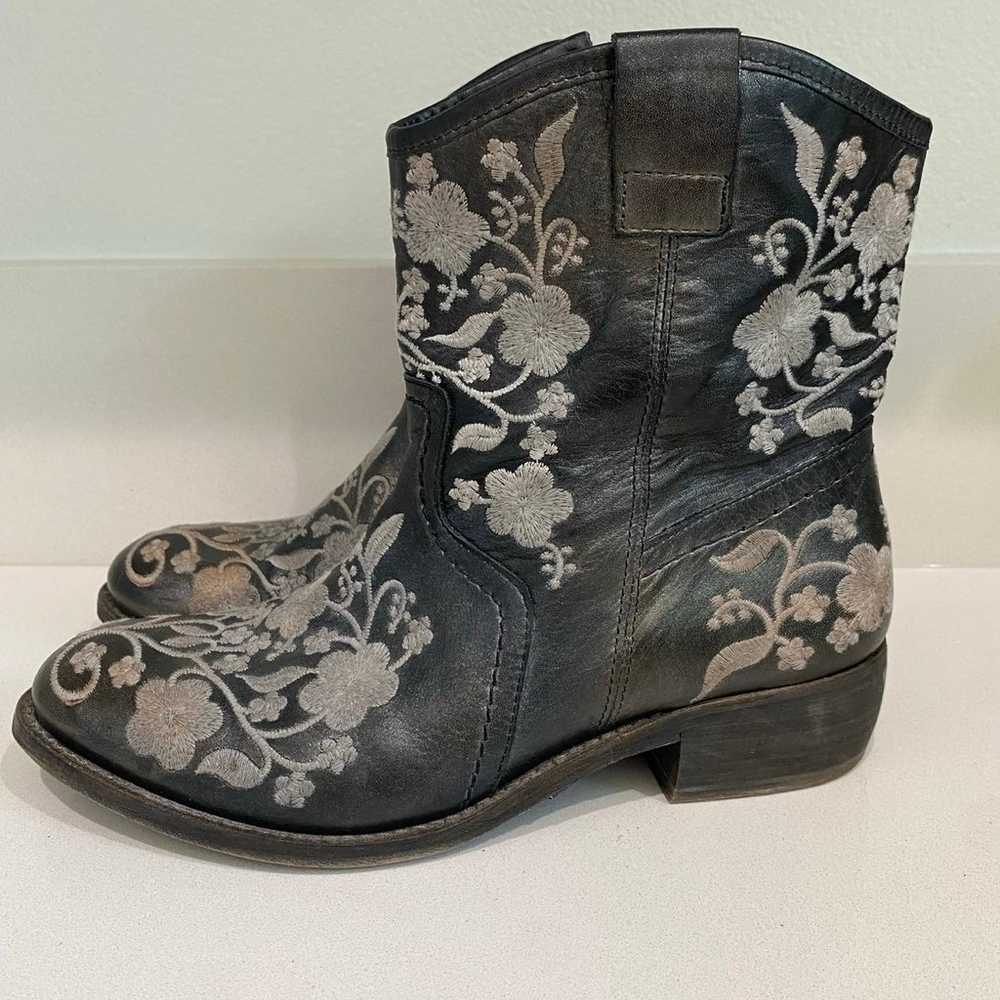 Gorgeous Taos Privilege Embroidered Western Mid-C… - image 3