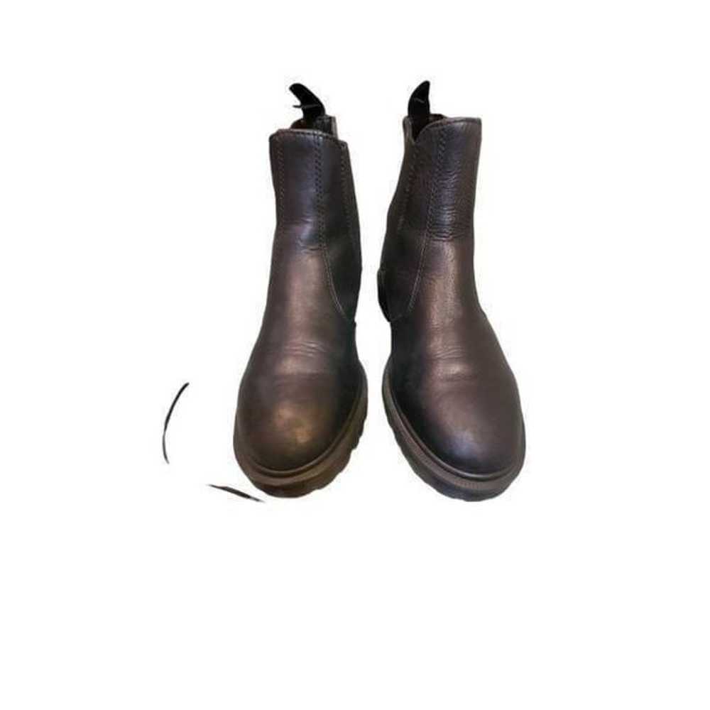 Dr. Martens Men's 2976 Mono Chelsea Boots
Size 9 - image 1