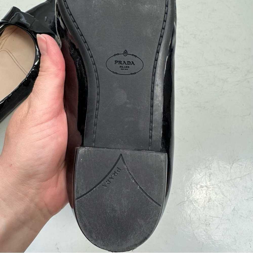 Prada Black Patent Leather Pointed Toe Flats Size… - image 10