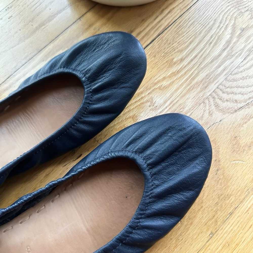 Midnight Blue Tieks Size 8. Like new! - image 4