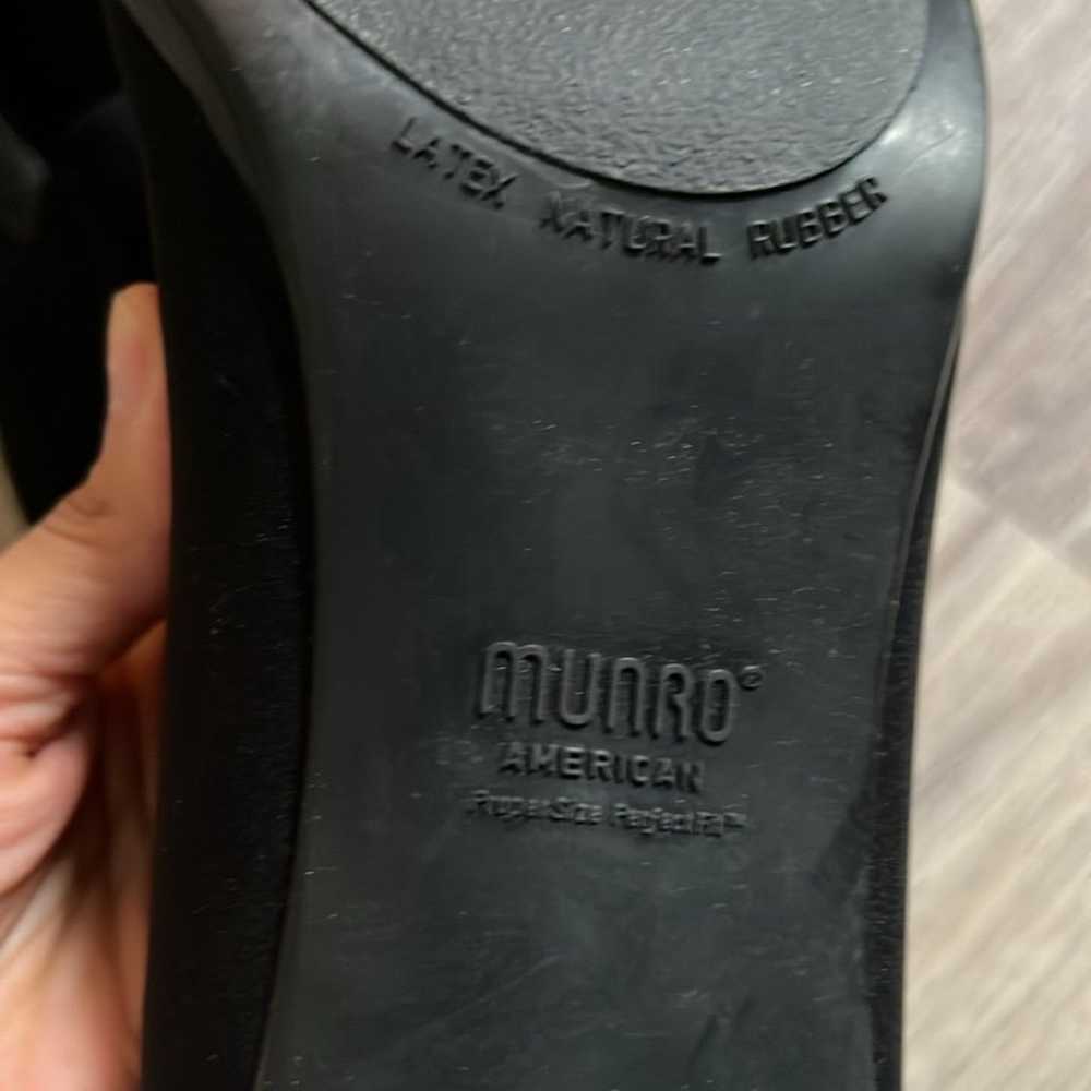 Munro American Black Heels 13M - image 6