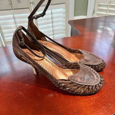 Bronx Brown Leather Moccasin Heels Size 8 NWOT