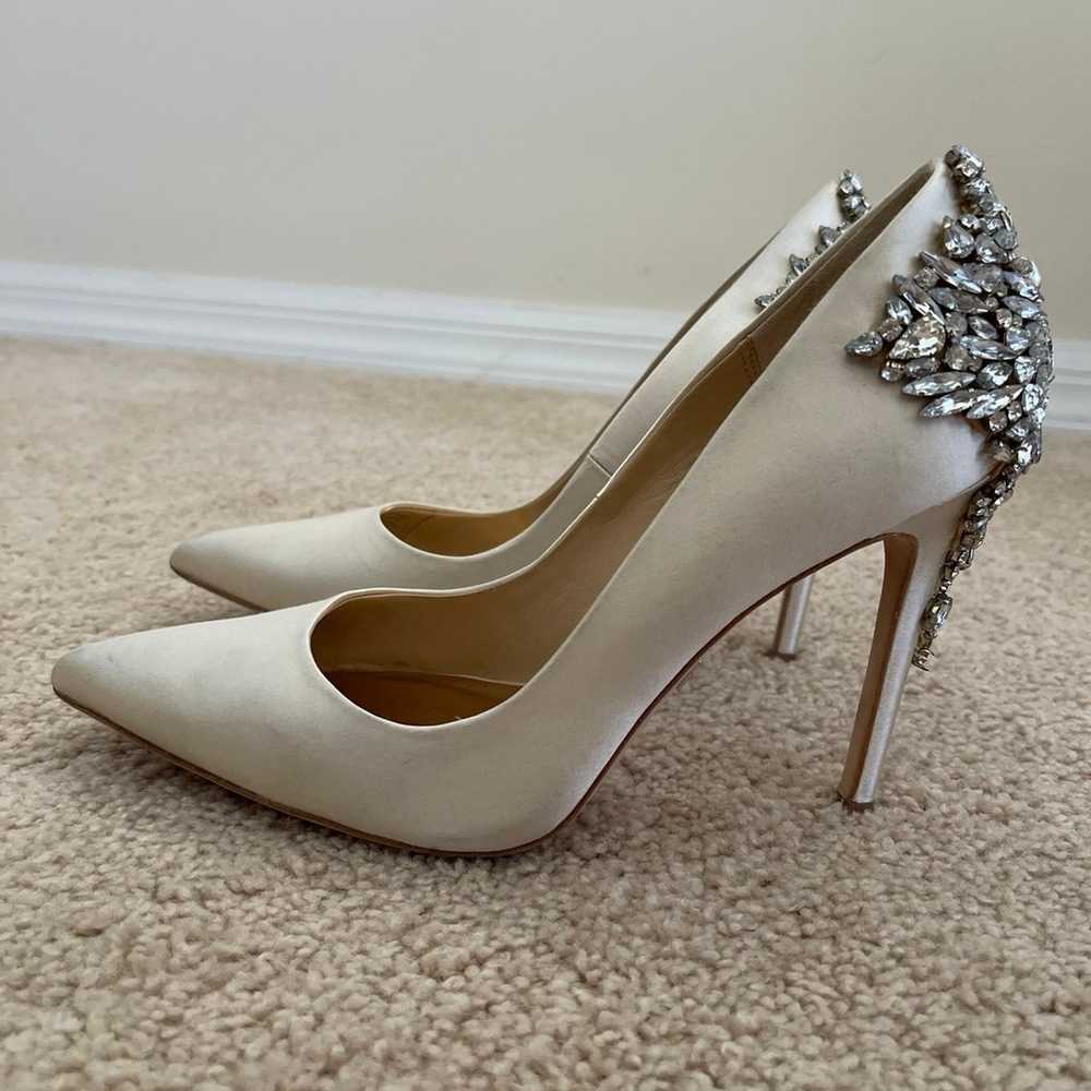 heels size 8 - image 1