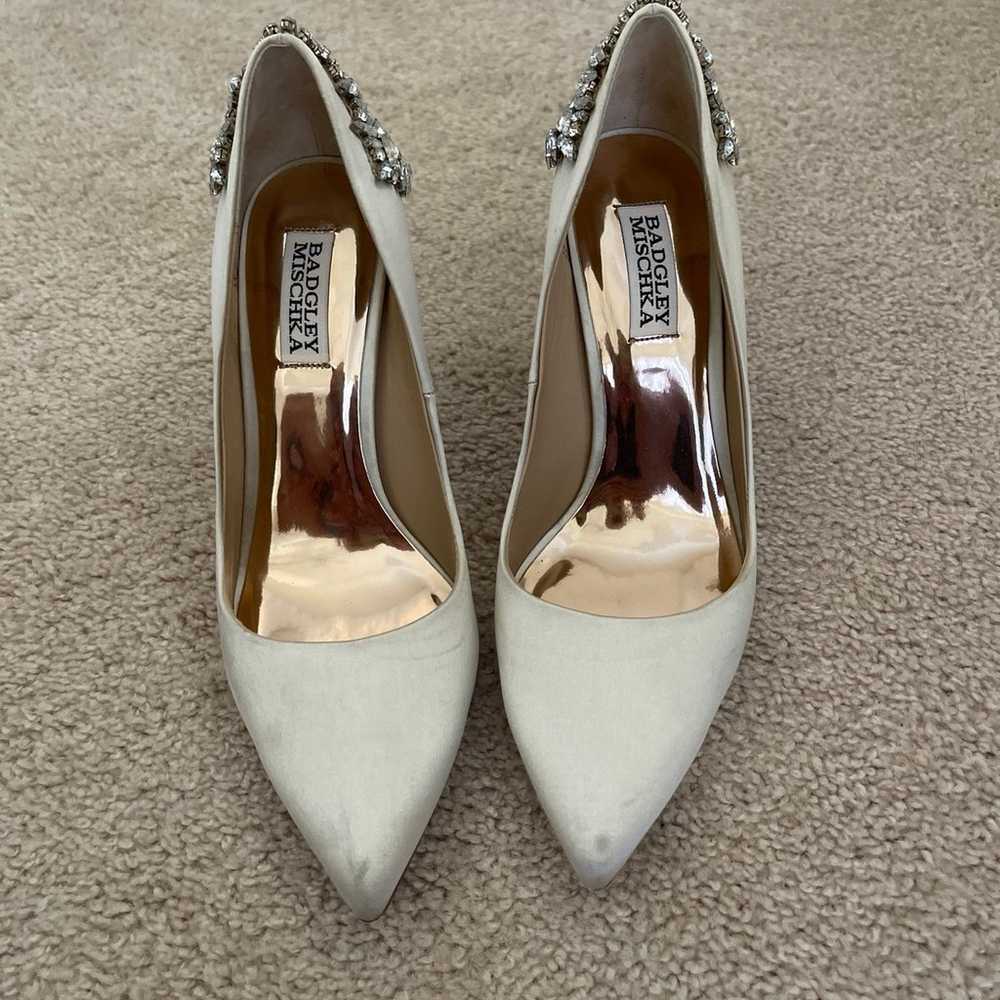 heels size 8 - image 3