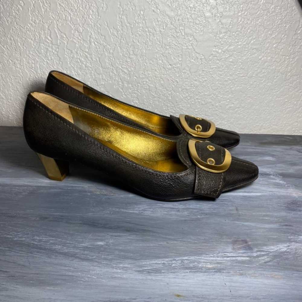 Prada gold buckle heels sz 39 - image 8