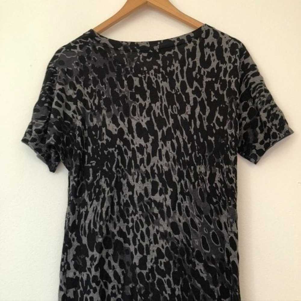 ANN TAYLOR LOFT Snakeskin Print Sweater Dress Gra… - image 9