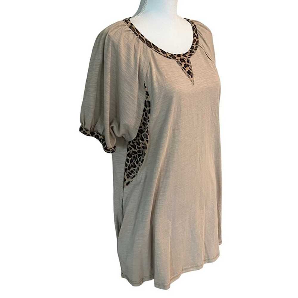 Umgee T-Shirt Dress With Leopard Print Accents Wo… - image 2