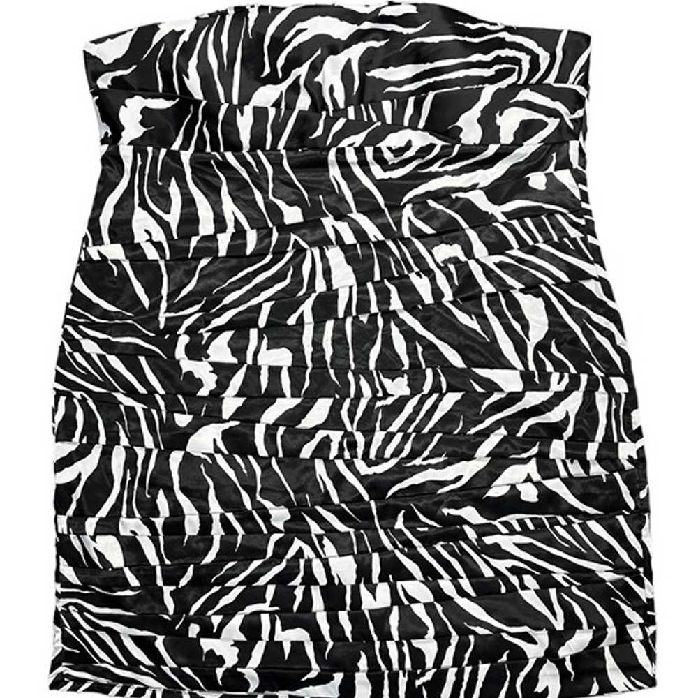 Snap Strapless Zebra Print Mini Dress (20W) - image 1