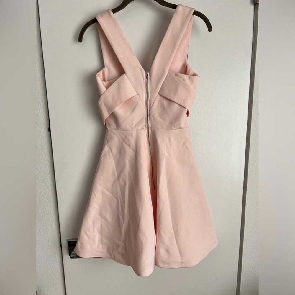 NWOT StyleStalker Pink Lotus Flower A-Line Plunge… - image 3