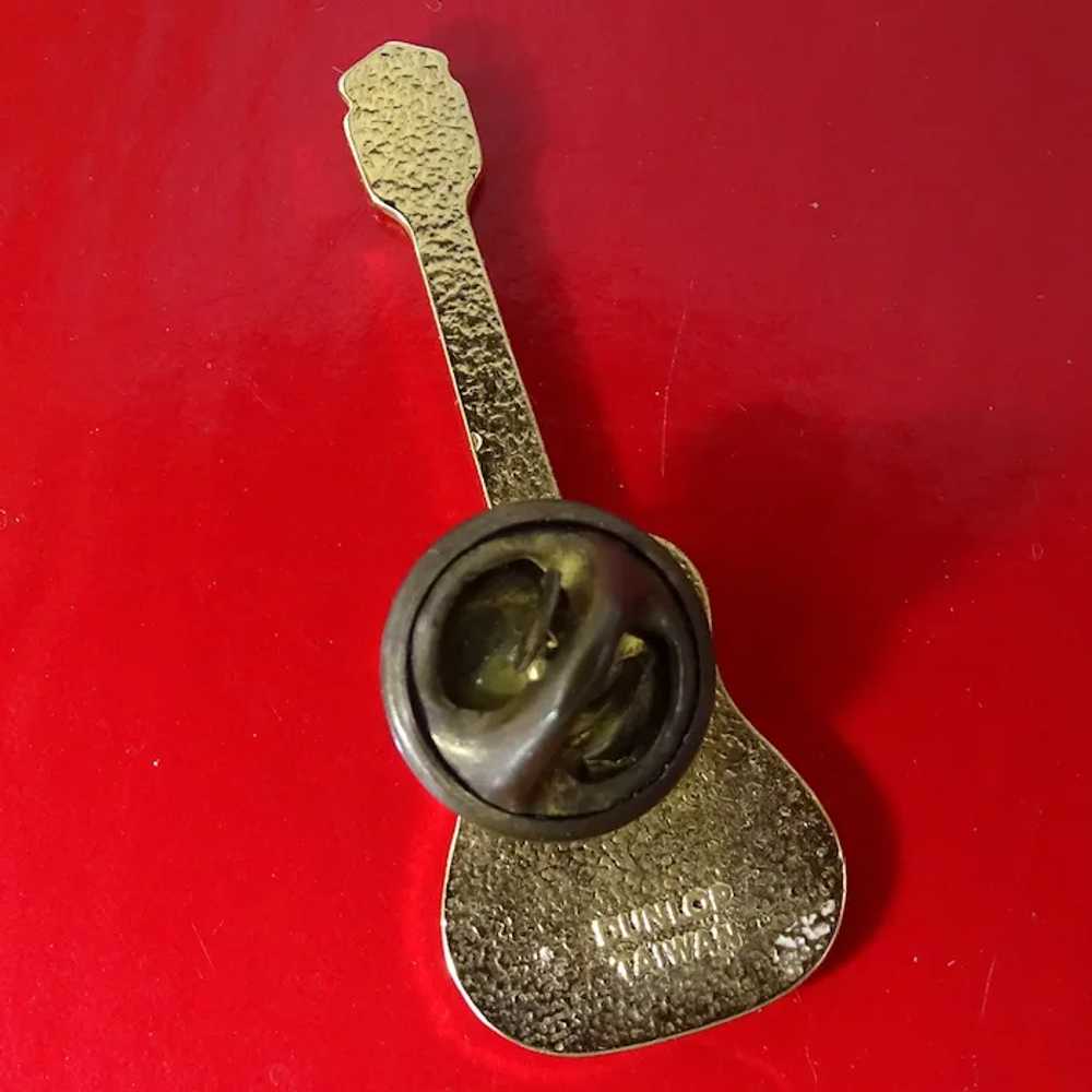 Vintage Acoustic Enamel Guitar Gold Tone Brooch P… - image 4