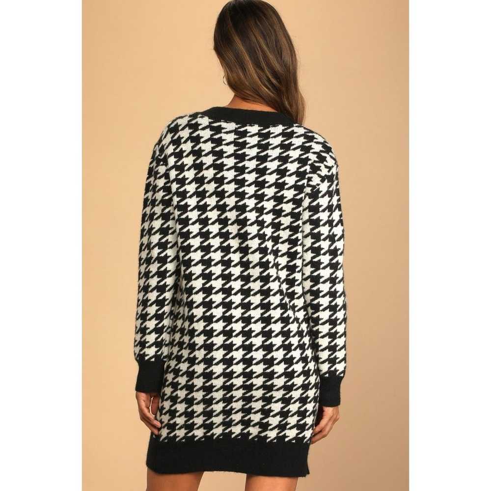 Lulus Truly Iconic Black and White Houndstooth Ca… - image 2