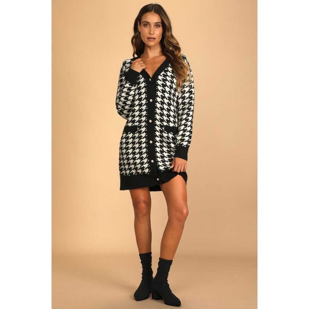 Lulus Truly Iconic Black and White Houndstooth Ca… - image 3