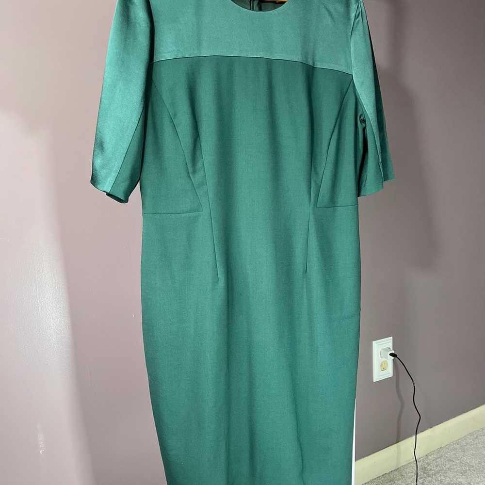 HUGO BOSS Danufa Dress Size 10 Green Virgin Wool - image 1