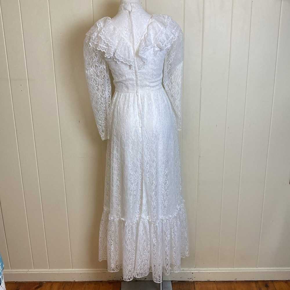 Vintage Boho Prairie Ruffle Lace Wedding Dress Si… - image 6