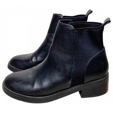 Steve Madden Leather ankle boots