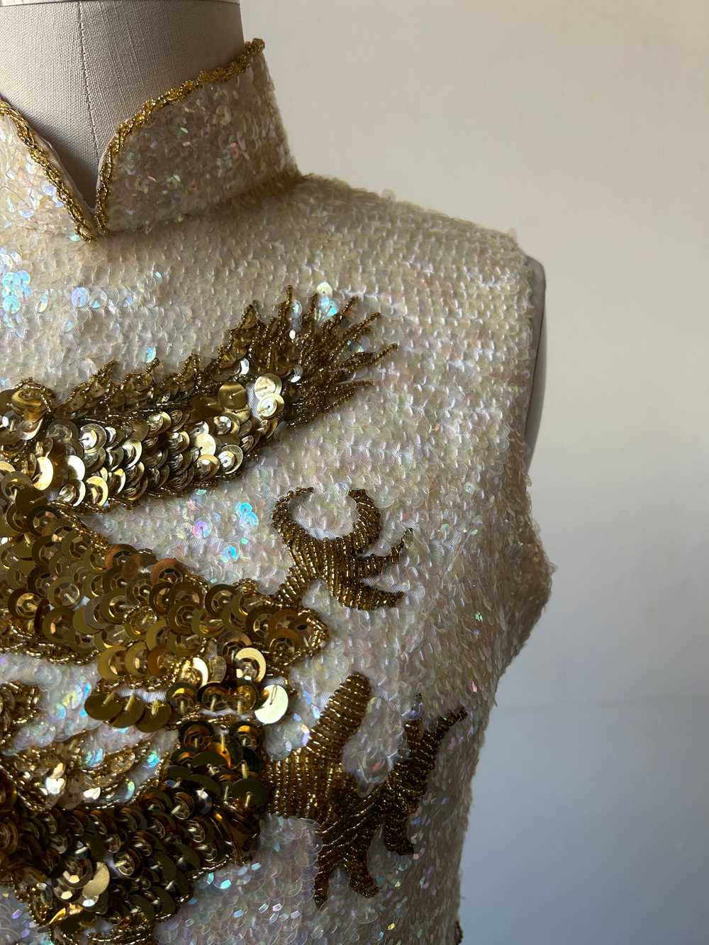 1960s sequin bead gold dragon phoenix qipao cheon… - image 8