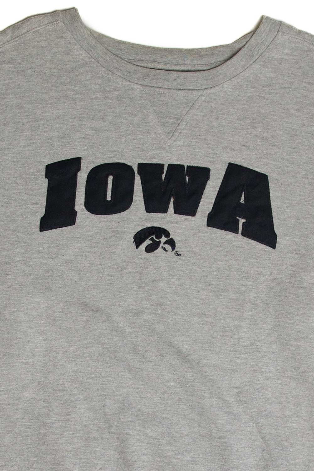 Vintage Iowa Hawkeyes Starter Sweatshirt - image 2