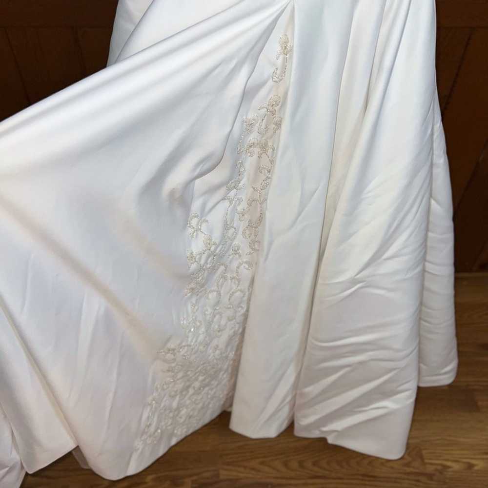 Beautiful Vintage Y2K Alfred Angelo Beaded Satin … - image 9