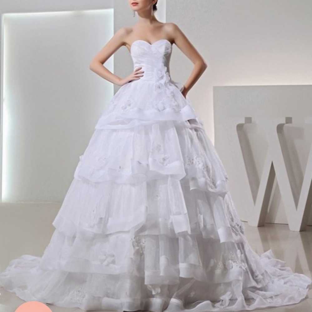 Wedding dress - image 5