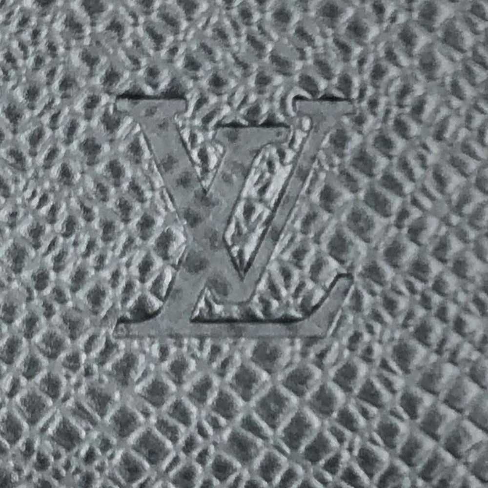 Louis Vuitton LOUIS VUITTON Taiga Envelope Carte … - image 5