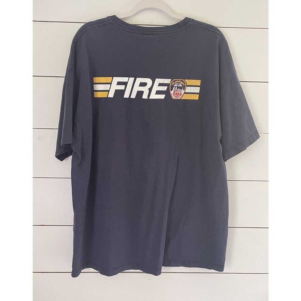 Vtg F.D.N.Y. T-Shirt Mens Fire New York City Depa… - image 2