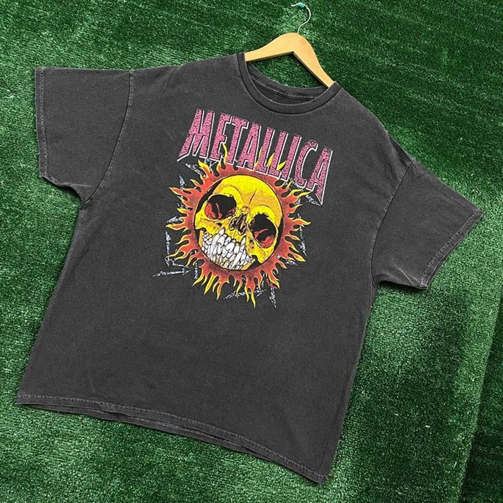 Metallica Tshirt size extra large - image 3