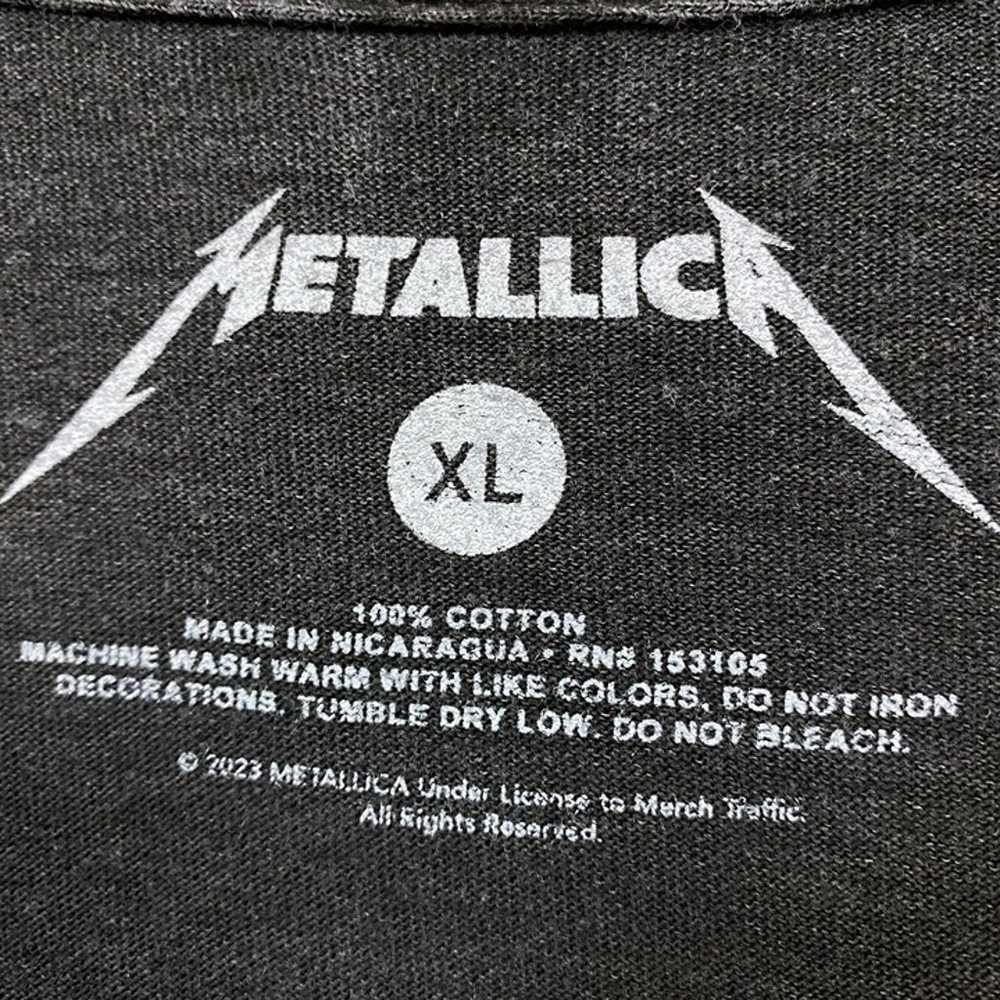 Metallica Tshirt size extra large - image 4