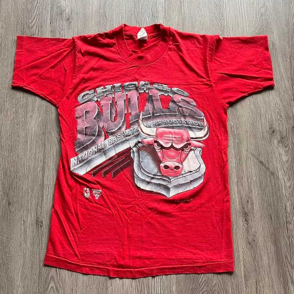 Vintage 90s Chicago Bulls tee - image 1