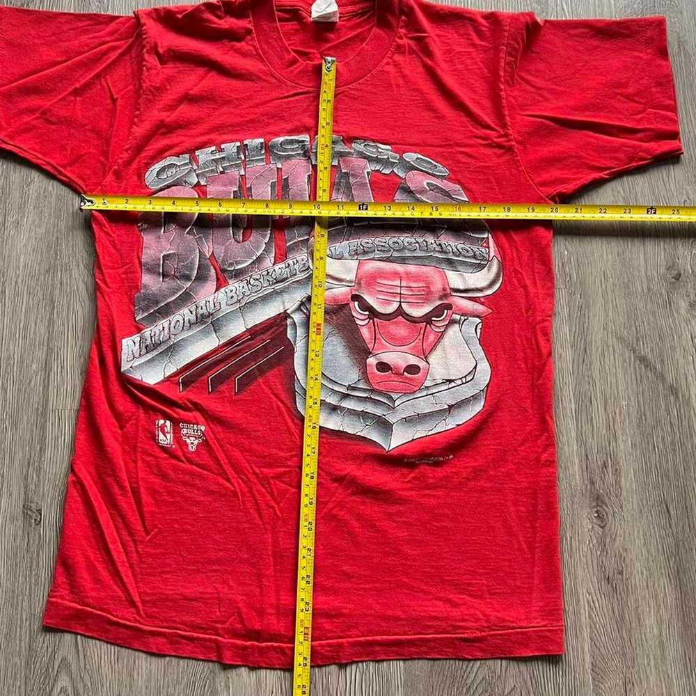 Vintage 90s Chicago Bulls tee - image 2