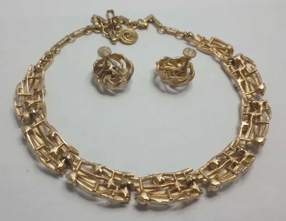 Vintage MCM Lisner Necklace & Earrings, Goldtone,… - image 2