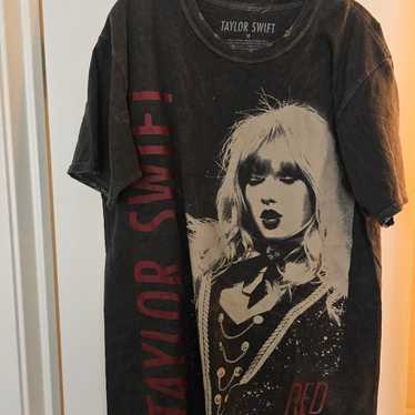 Taylor Swift Urban Outfitters Red T Shirt - image 1
