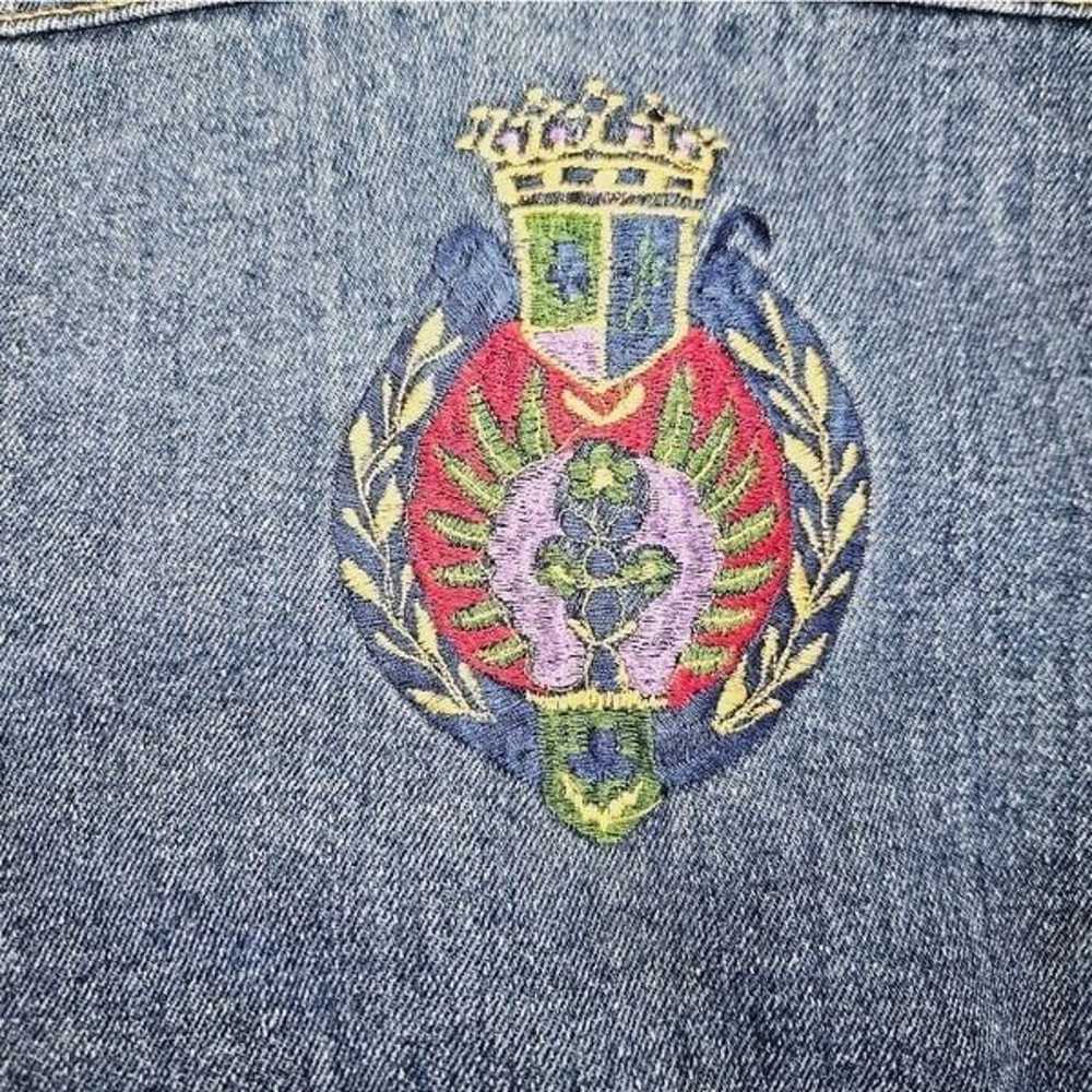 Vintage '90s Appeal Sleeveless Embroidered Patch … - image 8