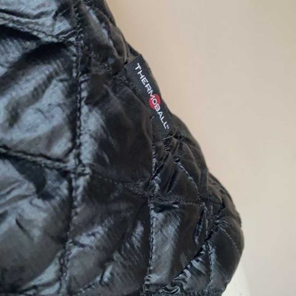 The North Face puffer jacket XS Thermoball Black - image 4