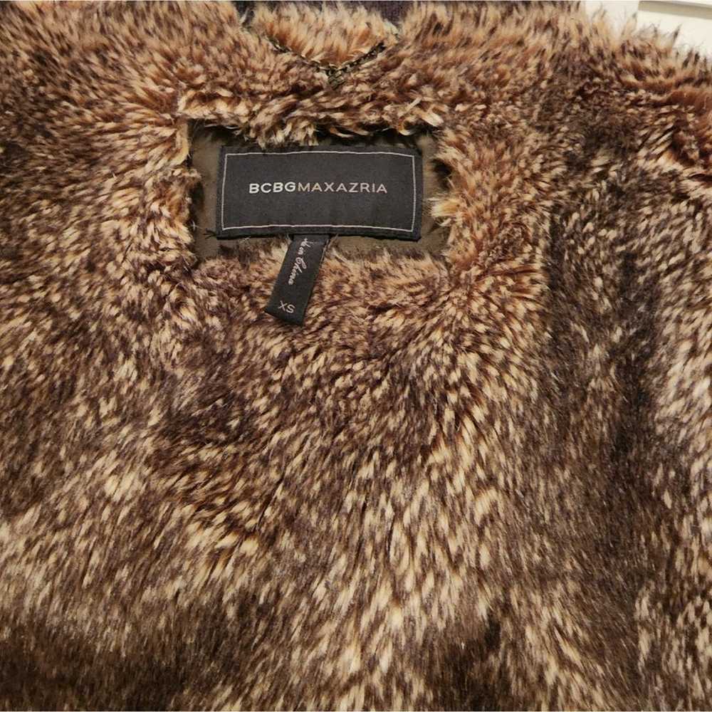 BCBG MAXAZARIA GREEN MULTI POCKET COAT RABBIT FUR… - image 4