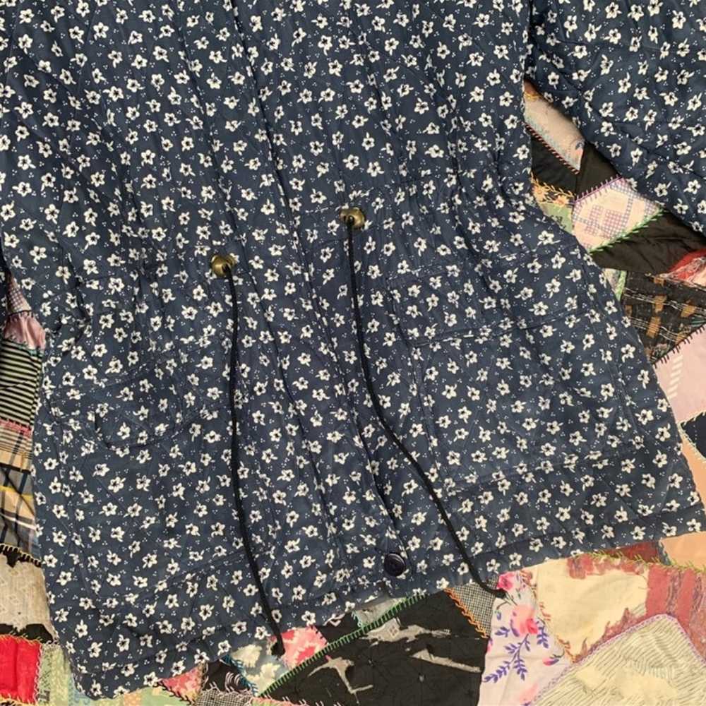 Vintage floral silk puffer jacket - image 7