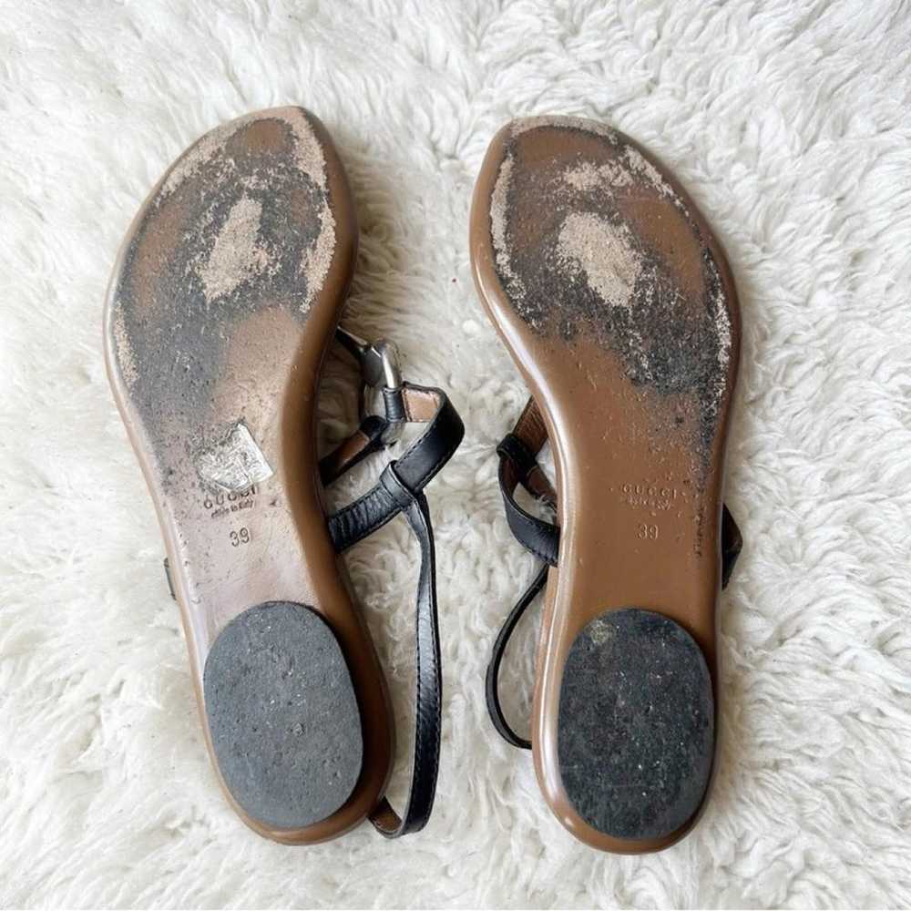 Gucci Leather flip flops - image 10