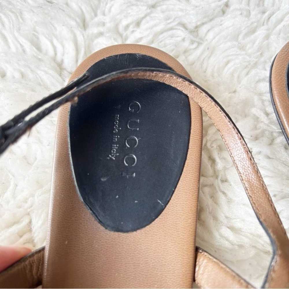 Gucci Leather flip flops - image 6