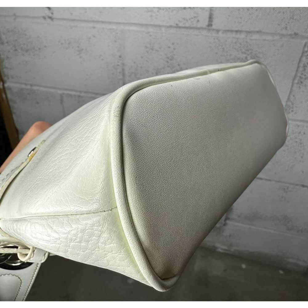 Vintage Tommy Hilfiger White Faux Leather Shoulde… - image 9
