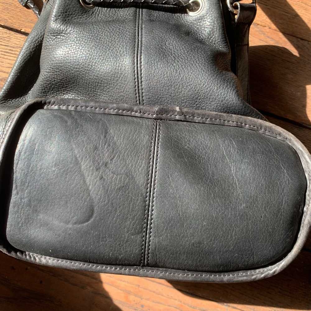Vintage Fossil black leather crossbody feed bag - image 7