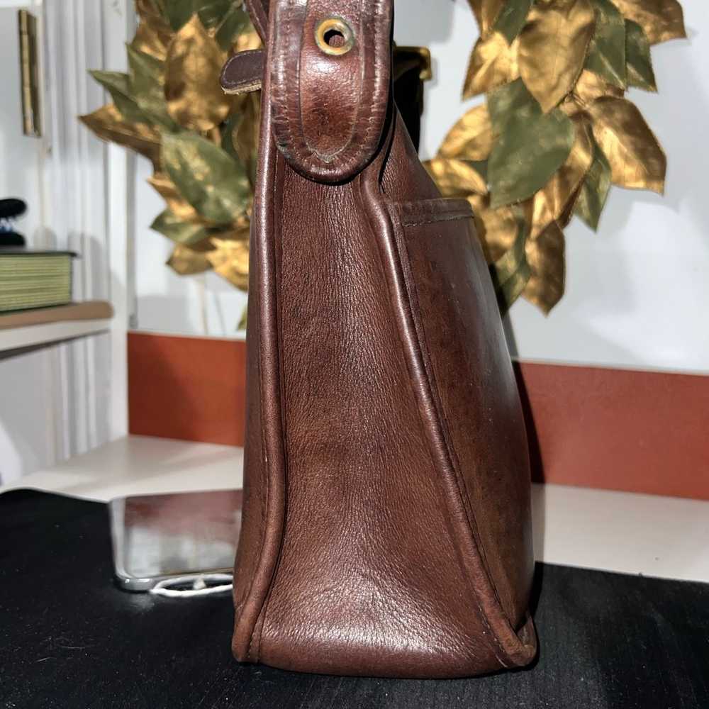 Vintage Coach 9966 brown leather purse - image 2