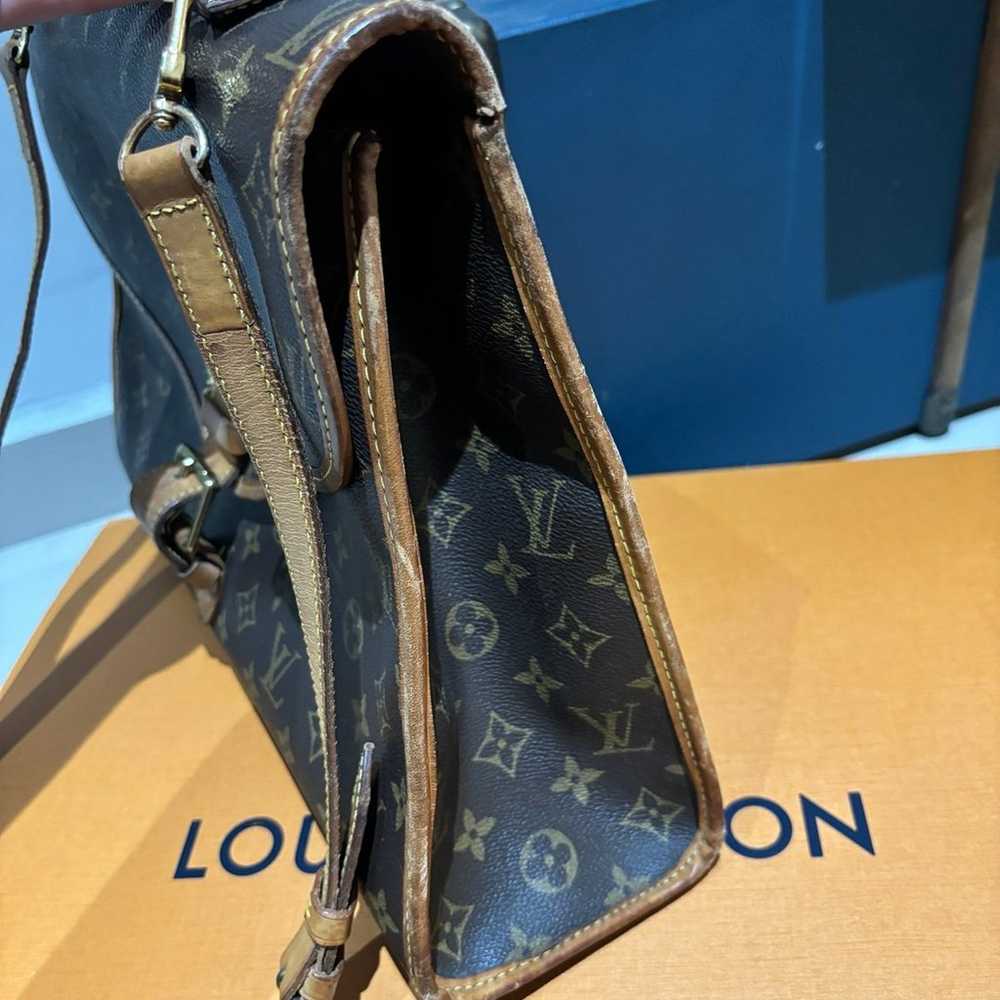 Louis Vuitton crossbody - image 2