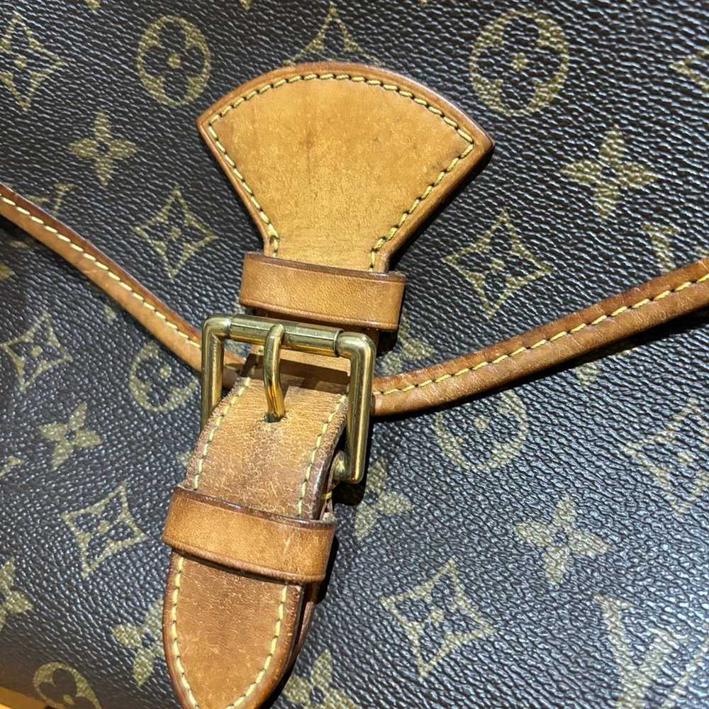 Louis Vuitton crossbody - image 8