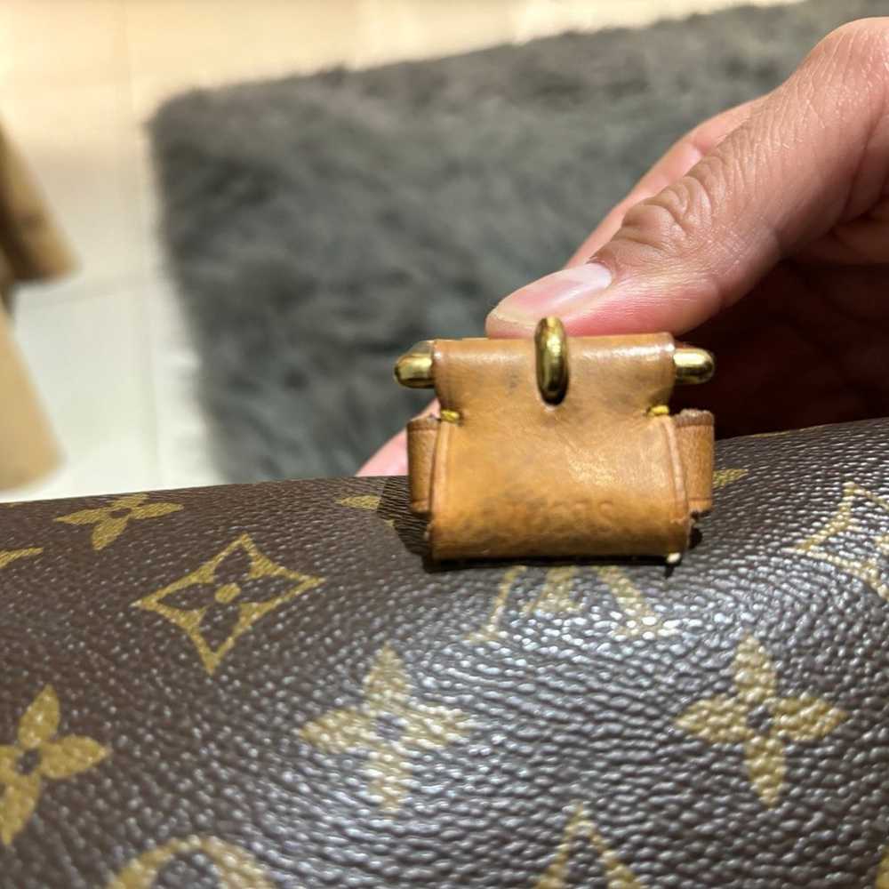 Louis Vuitton crossbody - image 9